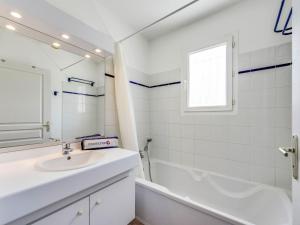 Apartment Le Jardin dArtemis-2 by Interhome