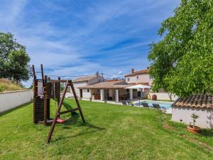 Holiday Home Nina by Interhome