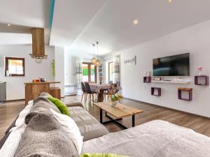 Holiday Home Nina by Interhome