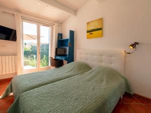 Maisons de vacances Holiday Home Les Jardins d-Helios-3 by Interhome : photos des chambres