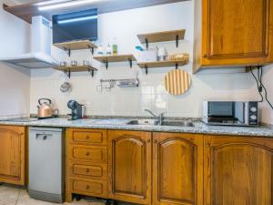 Apartment Levanelle by Interhome