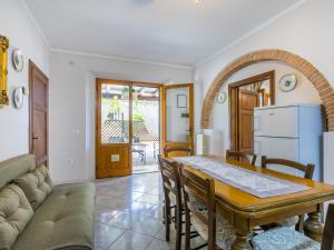 Apartment Levanelle by Interhome