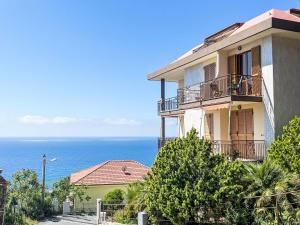 Apartment 11 Edera by Interhome