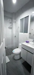 Hermoso apta-estudio en el corazón de chacao - Caraballeda