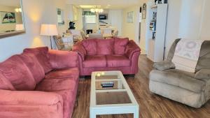 415 - 2 bedroom oceanfront condo