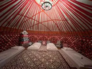 Almaty Yurt - Gornyy Gigant