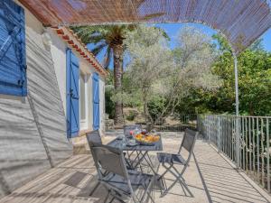 Maisons de vacances Holiday Home La Source by Interhome : photos des chambres