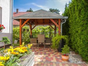 Apartment Lisa by Interhome