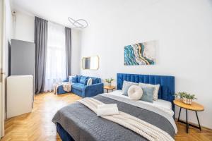 Stylish & Charming Cozy Suite by Prestige Homes