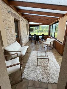 Maison avec plan deau