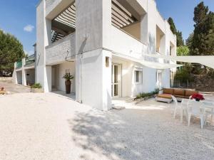 Apartment Dependance Villa Incanto by Interhome
