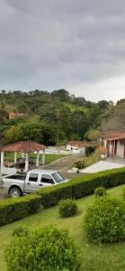 Chale na natureza dentro pousada pedacinho do ceu