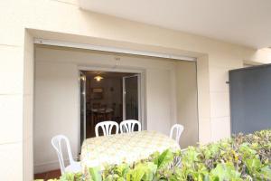 Appartements Appartement moderne a Bagneres-de-Luchon, vue montagne, 53m² : photos des chambres