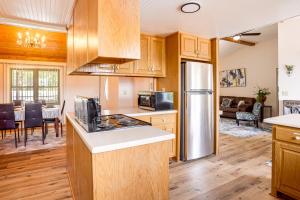 Serene Trenton Home w Pool & Mountain Views!
