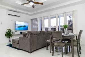 Choose To Be Happy at Twenty 2A with Pool - Billy Dun