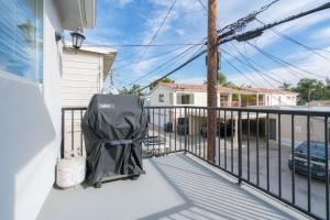 310 and a half Iris Ave