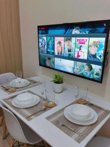 Shore Residences Moa