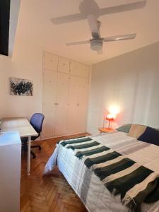 Habitación privada en depto compartido