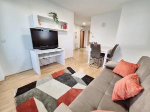 Apartmaji PANONIA "The Big Space" & "The Cozy Space"