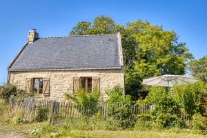 Maisons de vacances Les gites du Plec - Piscine : Maison 1 Chambre