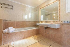 Villa by Ibiza with Pool, Sea views, bbq