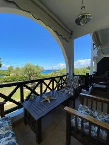 Front of the sea Elia Apartment - Kalogria