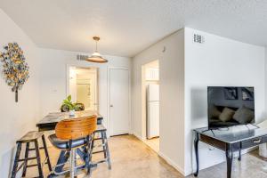 Dallas Condo in Walkable Knox Street District!
