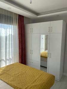 Lux 1+1 Apartment Airport View