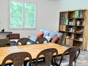Appartements Les Chenes - Climatisation - Spacieux - Nature : Appartement 2 Chambres - Vue sur Jardin