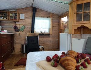 Folwark Noclegowy w Nowej Morawie - Tomaszówka na wys 600 m