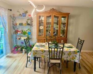 Home away from home Large Backyard by Lake Loveland