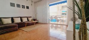 BEACH HOUSE AGUILAS - Excelente Ubicacion!! Centro con Vistas Playa Delicias con Aire