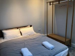 Shared House - Private Room with Dedicated Guest Bathroom near Paddington
