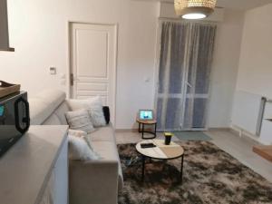 Appartements Appartement charmant a Viroflay avec terrasse & parking : photos des chambres