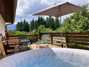 Sous le Tilleul Le Studio avec jacuzzi - Champfromier