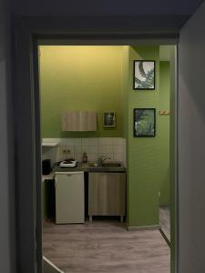 European District Hostel