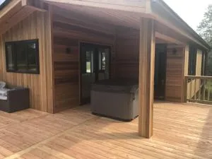 The Smugglers - Reston