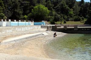 Apartments with a parking space Pula - 23290