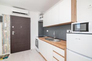 Apartments with a parking space Pula - 23290