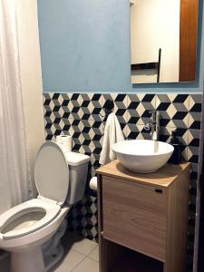 El salto de Camela Hostal