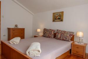 Apartments by the sea Vir - 23426