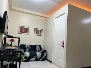 Shiels Place Right Beside Enchanted Kingdom - 圣罗莎