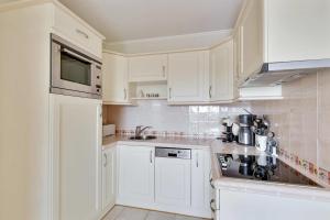 T3 in Mandelieu with Terrace AC Swimming Pool Tennis - BENAKEY