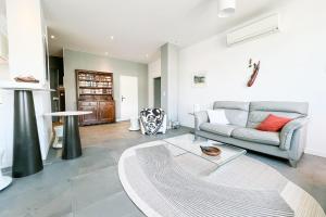 #GX Le Belgrade Spacious T4 in the city centre