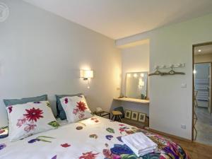 Gîte moderne avec parking sécurisé et jardin privé - FR-1-496-316