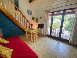 Charmante Villa T2 mezzanine, CLIMATISATION, Piscine, Parking, proche Plage - FR-1-795-42