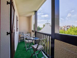 Appartements Appartement lumineux avec balcons et stationnement privatif - FR-1-788-22 : photos des chambres