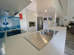 Osprey Holiday Village Unit 121