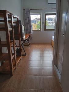 โรงแรมควีนส์ (Queen)