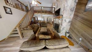 Lucky River Retreat